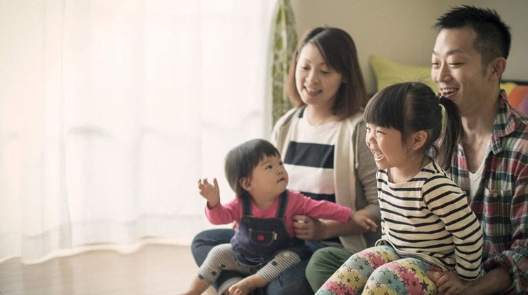 famiglia con due bambini